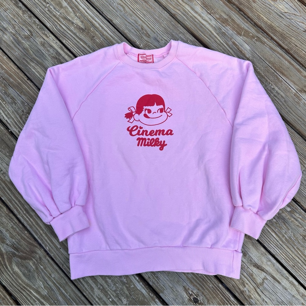 Chuu x Peko Pink Cinema Milky Sweatshirt